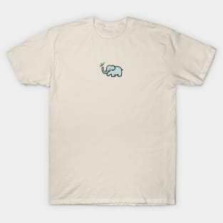 elephant is sneezing T-Shirt